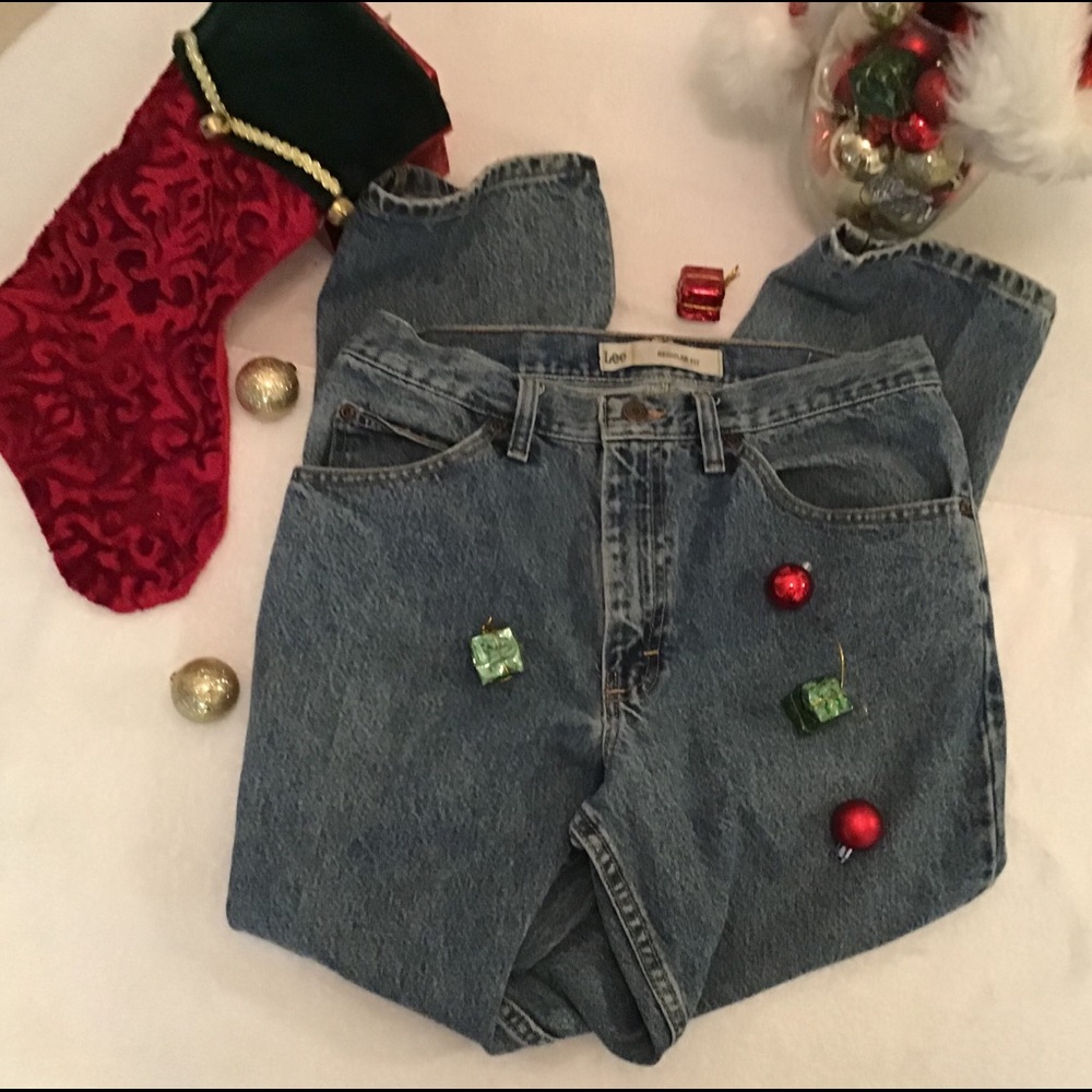 “CLASSIC LEE”  Men’s blue Jeans...